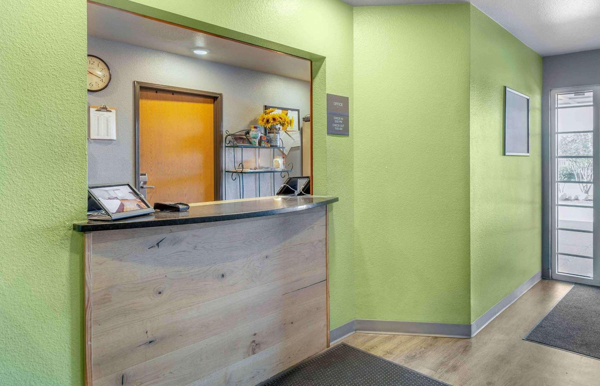 Extended Stay America Select Suites - Wilmington - West ภายนอก รูปภาพ