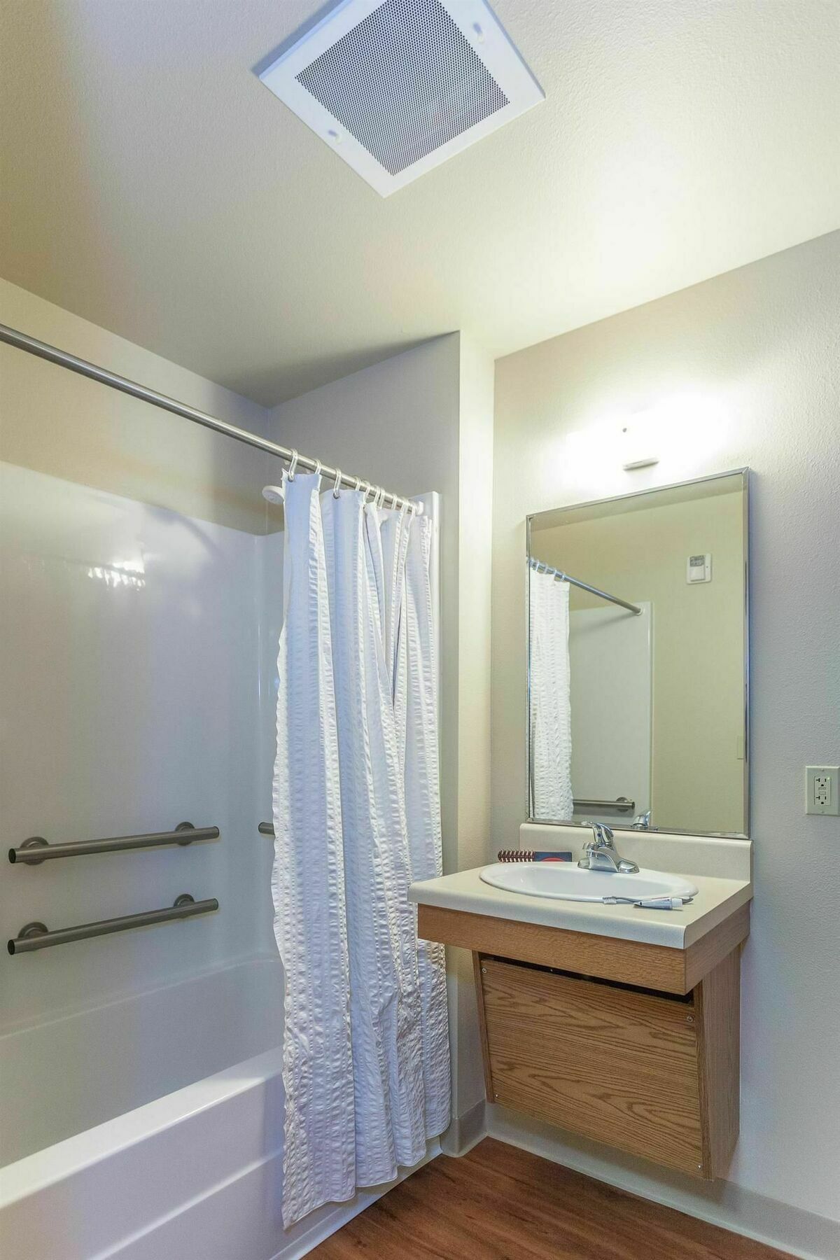 Extended Stay America Select Suites - Wilmington - West ภายนอก รูปภาพ